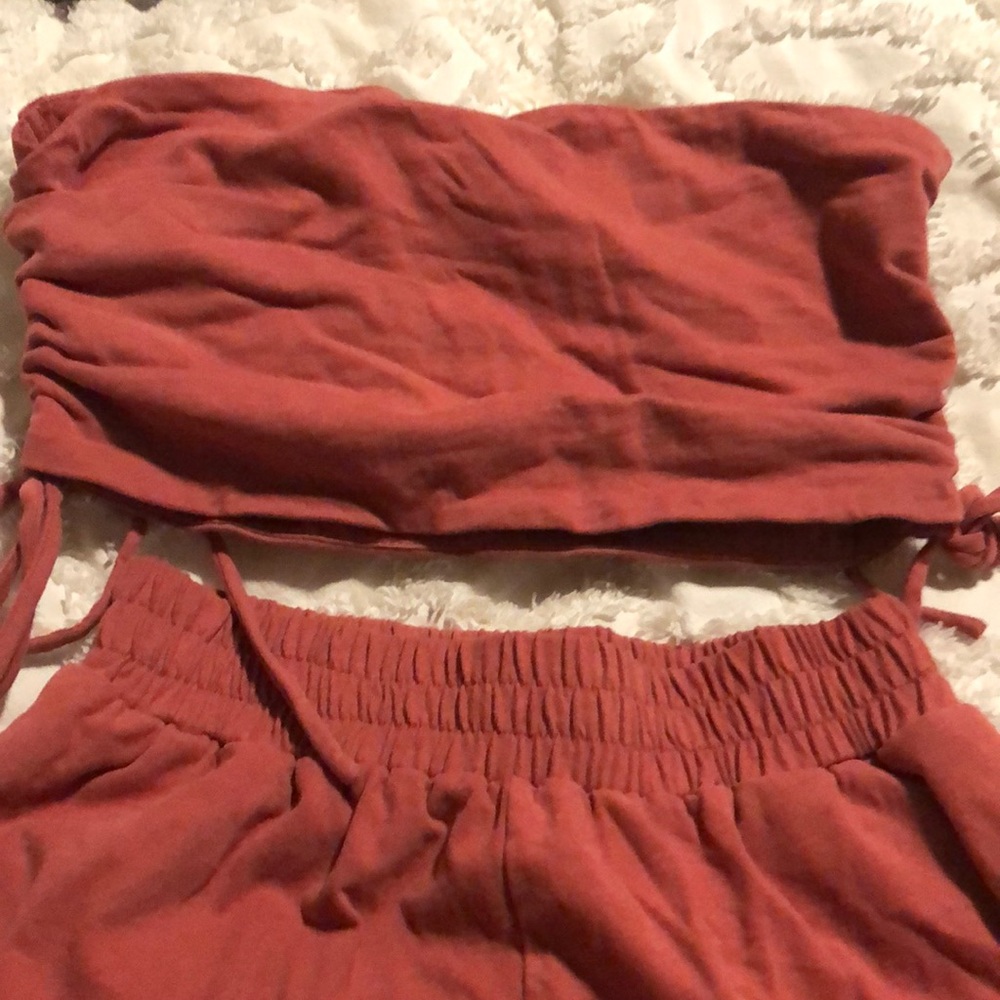 Kittenish set